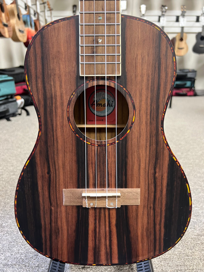 AMAHI UK-990B Striped Ebony Baritone Ukulele w/Case - UK-990B