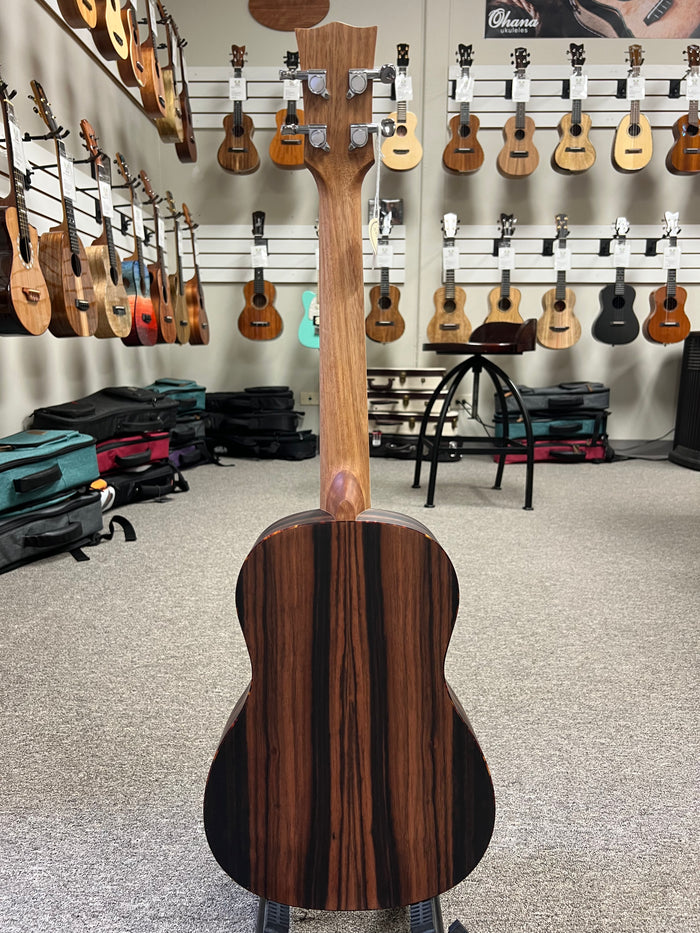 AMAHI UK-990B Striped Ebony Baritone Ukulele w/Case - UK-990B