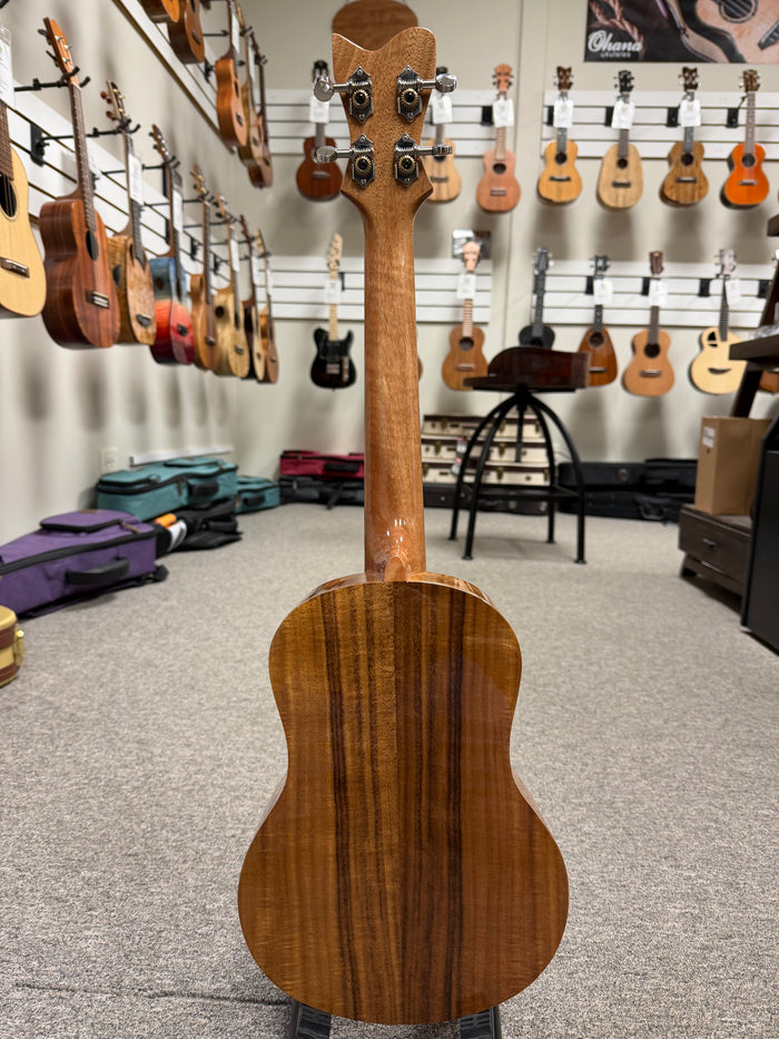 Makaio MKT-10 Koa Tenor Ukulele w/Case