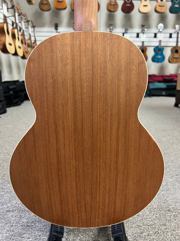 Flight Iris Baritone Ukulele w/Case - Black - Aloha City Ukes