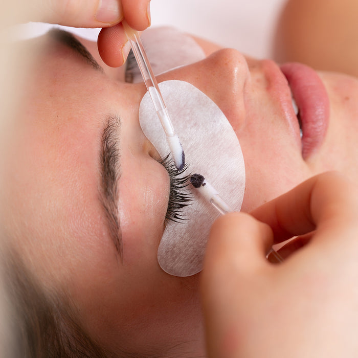 BEAUTY BAR | Lash Lift & Tint