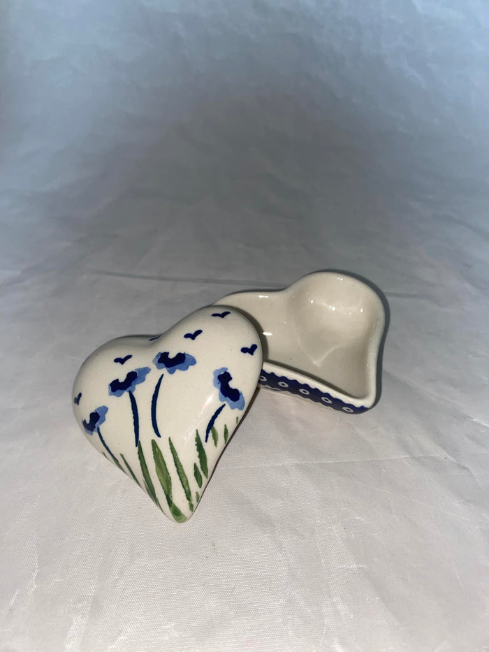 Blue Poppies Heart Box - Shape P-013 - Pattern Blue Poppies
