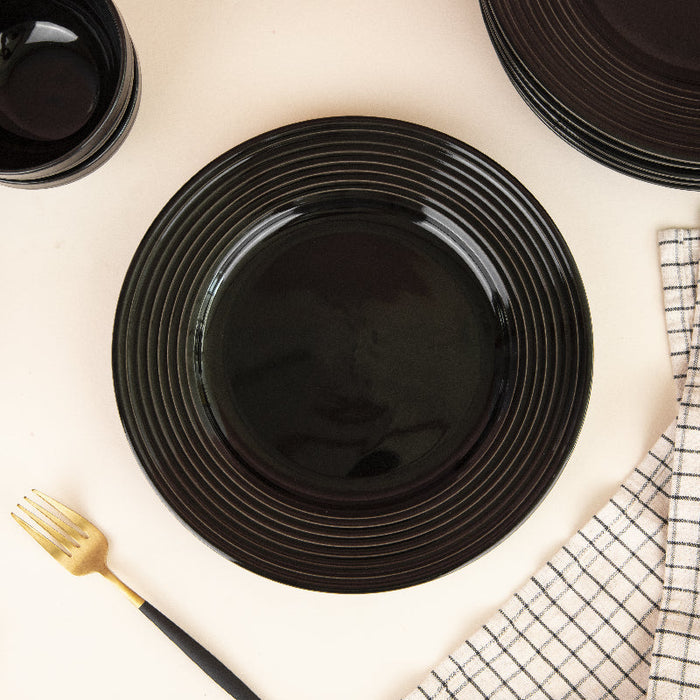 Bold Black Swirl Dinner Plate Dinner Plates June Trading