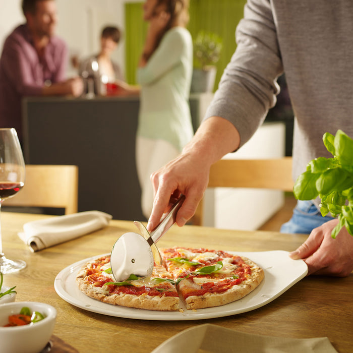Daily Line Specials Pizza Cutter
