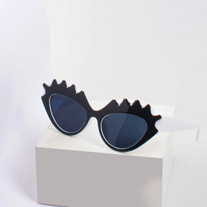 Easygoing Daze Sunglasses