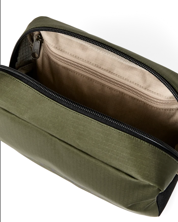 Filson All Weather Travel Pack: Olive