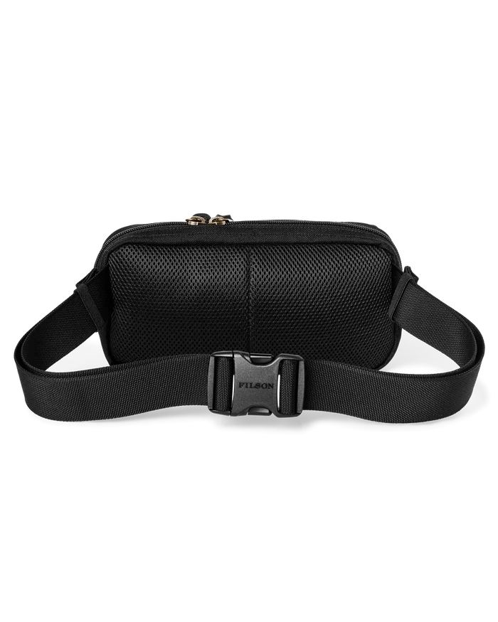 Filson Dryden Crossbody: Black