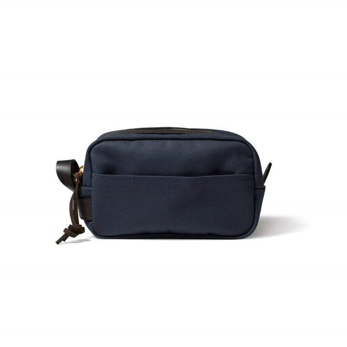 Filson Navy Travel Pack Oyster Bamboo Fly Rods