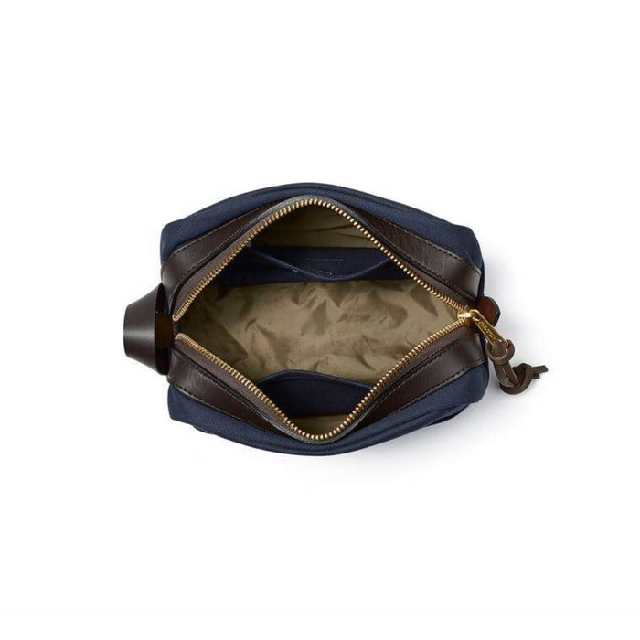 Filson Navy Travel Pack Oyster Bamboo Fly Rods