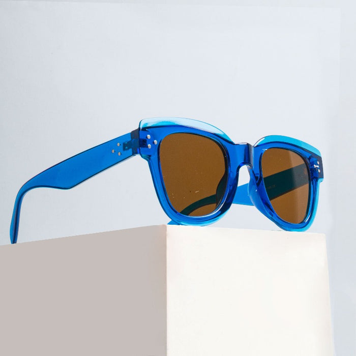 Finishing Touch Sunglasses