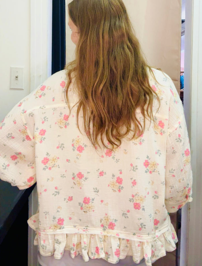 Floral Crinkle Quarter Sleeve Ruffle Hem Top