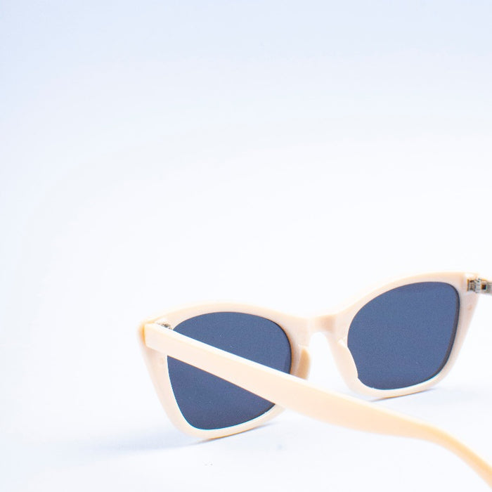 Glimpse Charm Sunglasses