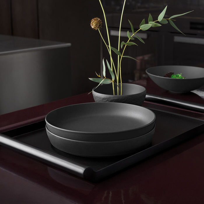 Iconic Bowl Flat Black 24 cm