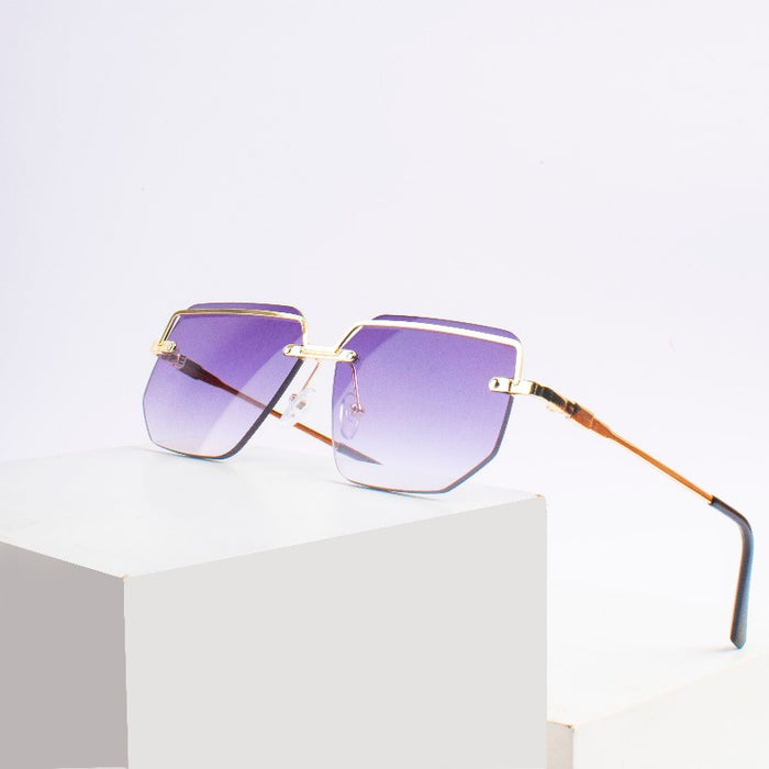 In Good Focus Sunglasses