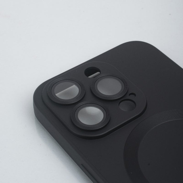 iPhone 15 Pro Luxe Wrap Premium MagSafe Cover