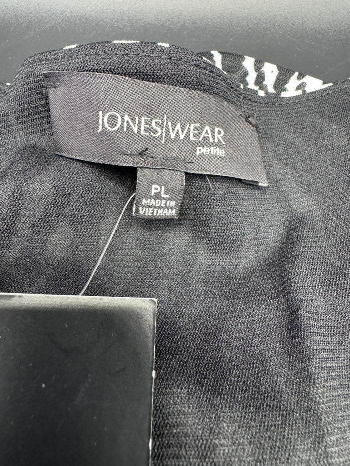 Joneswear Black & White Top