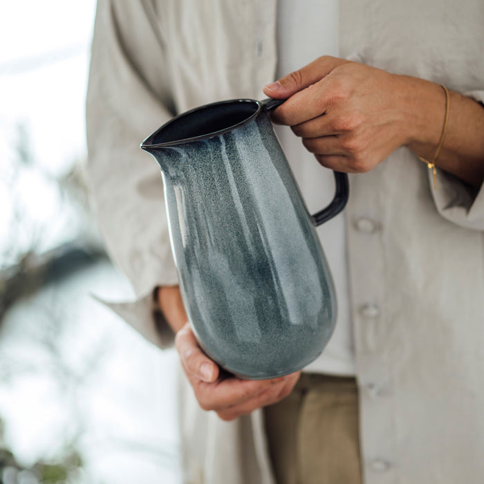Lave Gris Jug