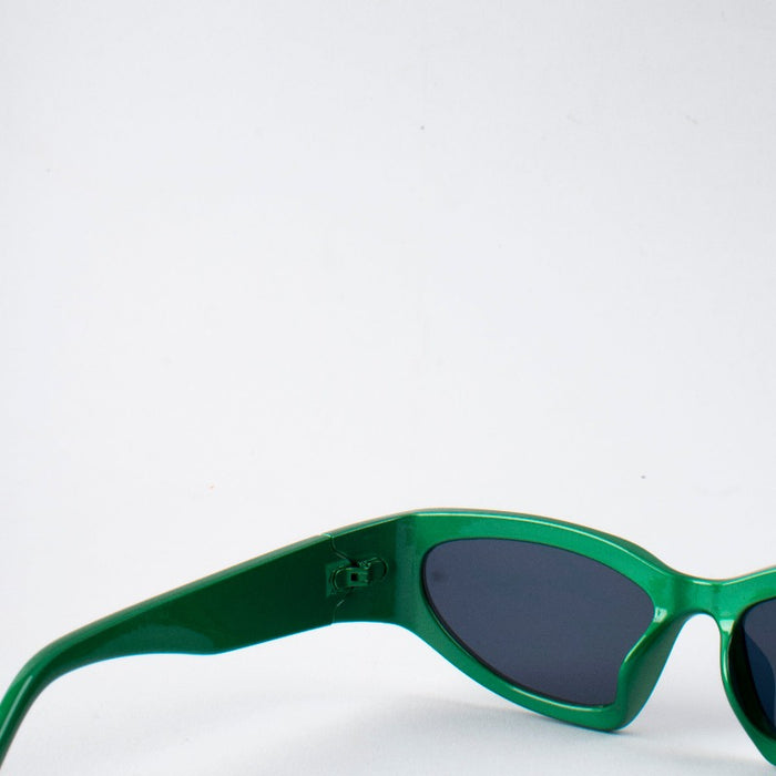 Leisure Charm Sunglasses