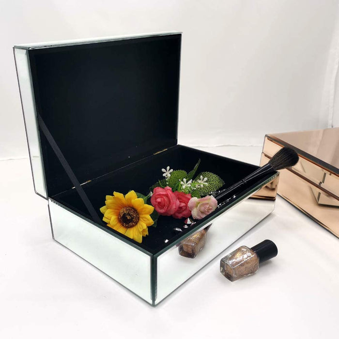 Mirrored Box