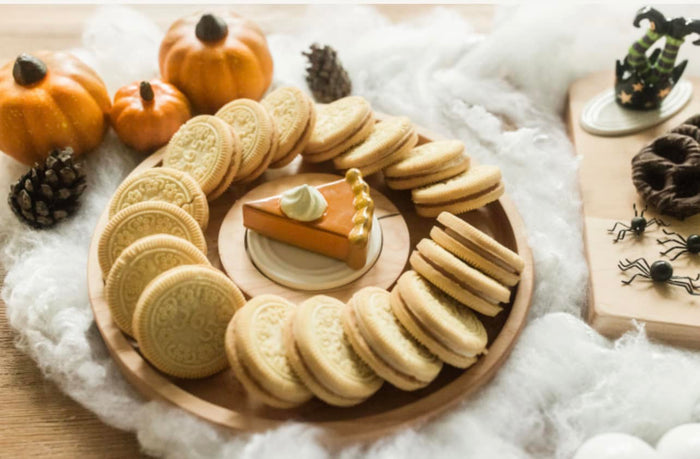 nora fleming mini -you wanna piece of me? (pumpkin pie)