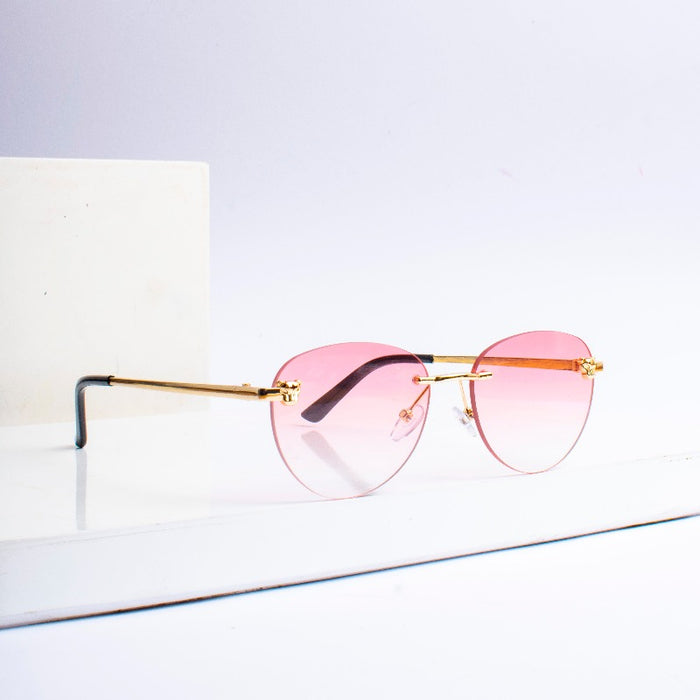 Playful Glare Sunglasses