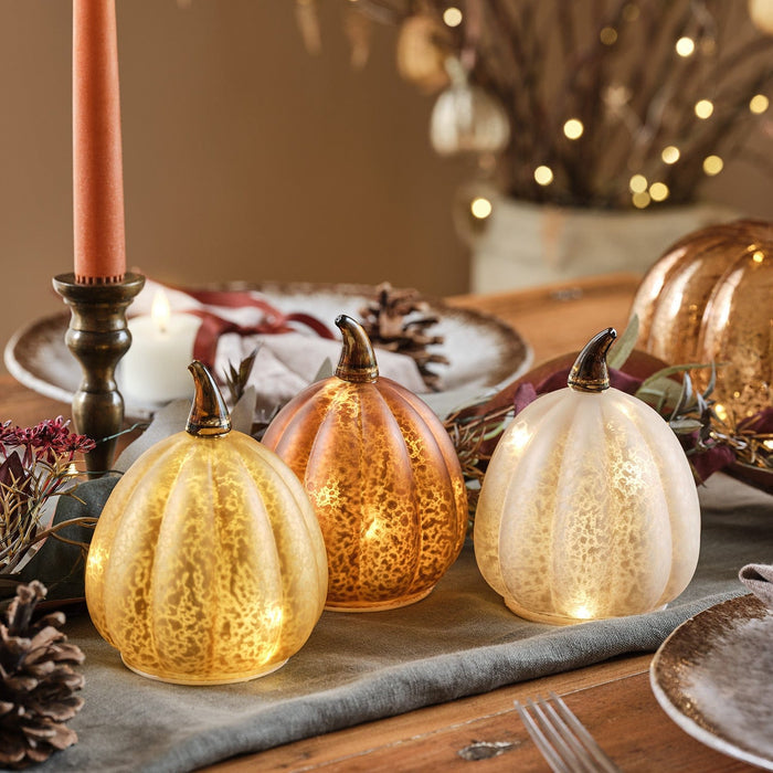 LL24028-Setof3AutumnGlassPumpkins.jpg