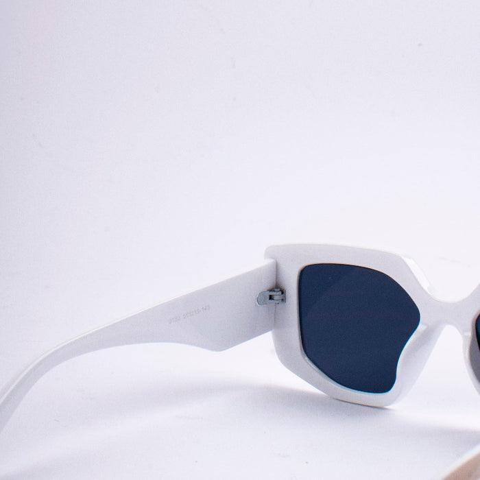 Starry Eyes Sunglasses