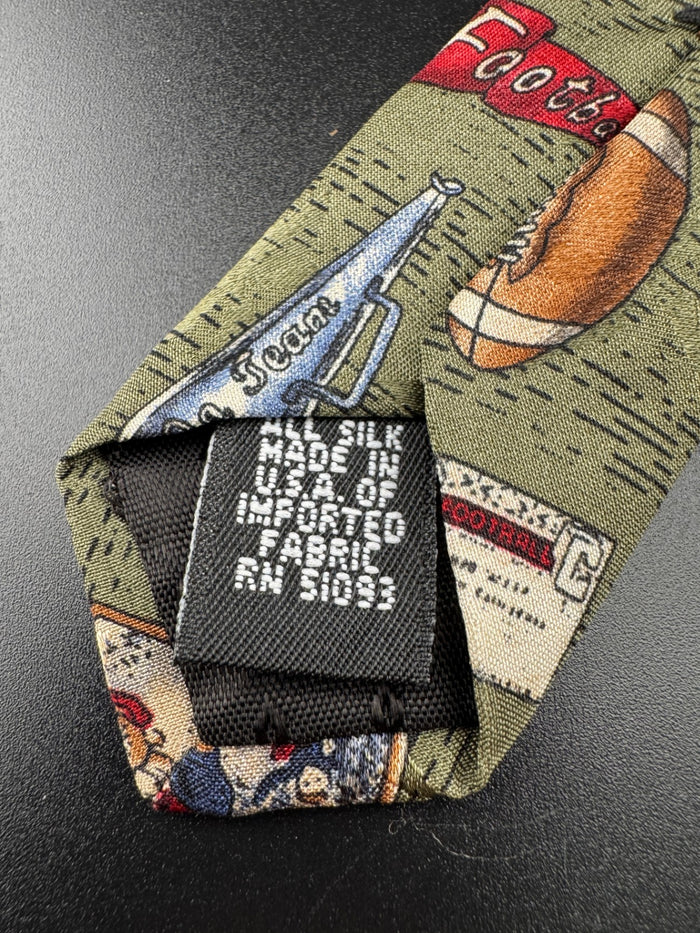 Van Heusen Vintage Football Necktie