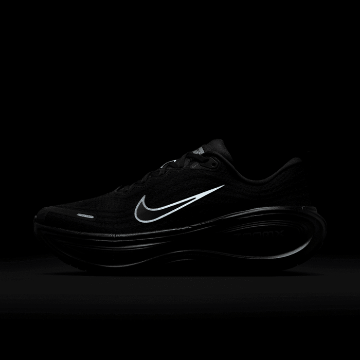 Vomero Plus 'Triple Black'